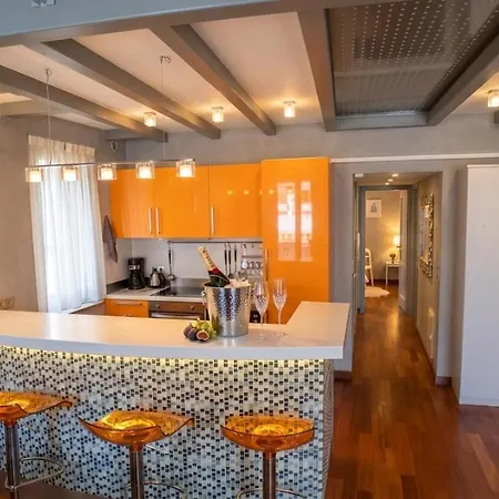Apartamento Luxe Et Charme Vieil 80m2 Clim Parking Plages A Pieds Antibes