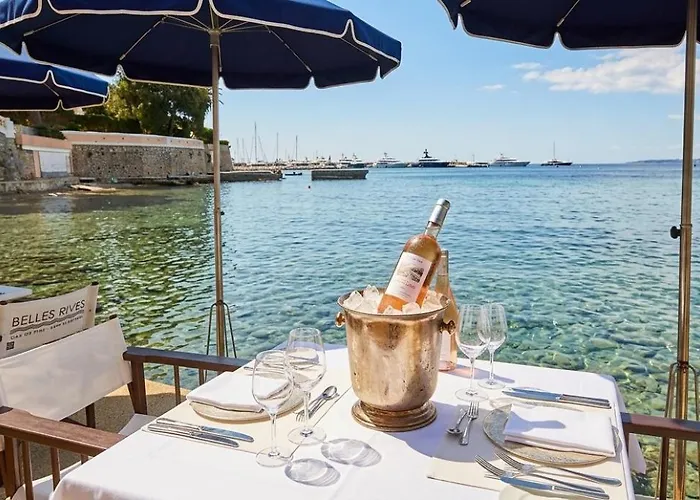 公寓 Luxe Et Charme Vieil 80m2 Clim Parking Plages A Pieds 昂蒂布